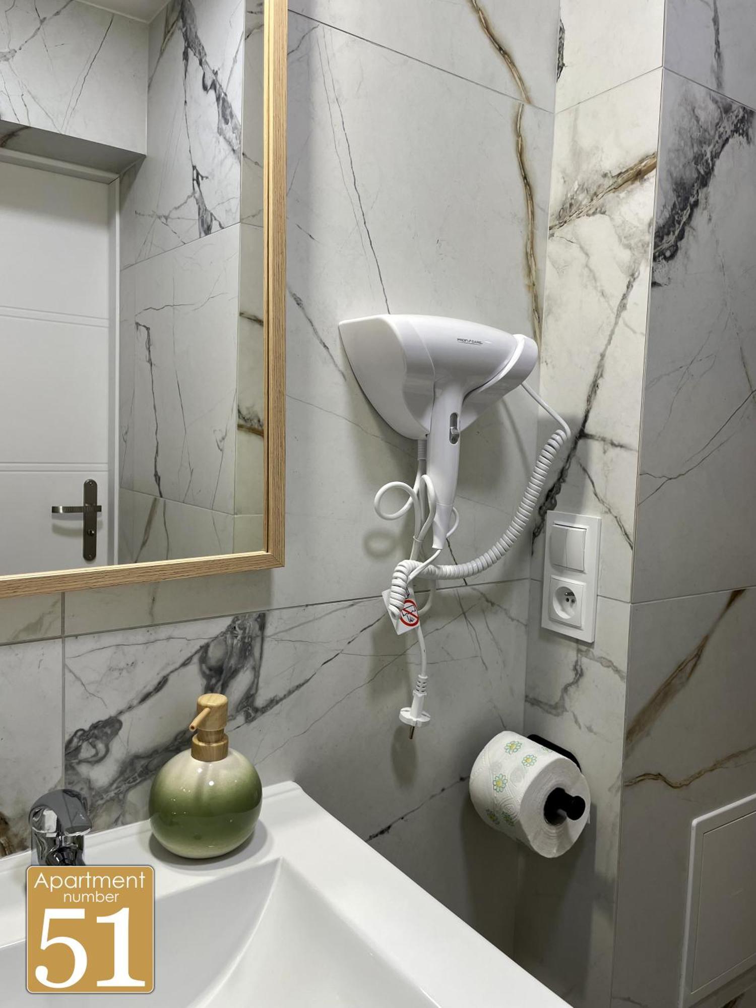 Piekny Przytulny Apartament - Blisko Akwenu Wodnego Radom Bagian luar foto